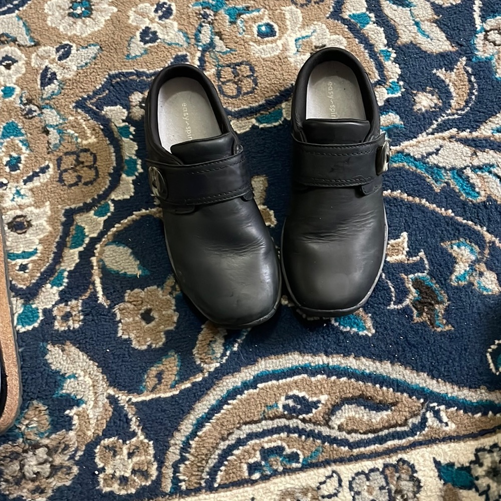 1pr women’s casual used shoes